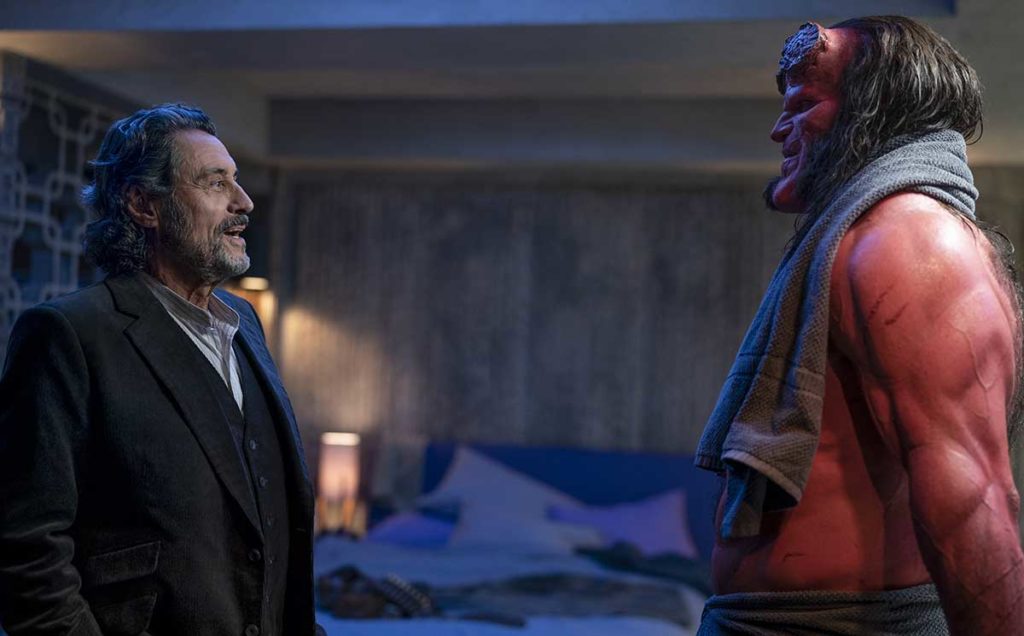 'Hellboy'... Bogavante Johnson 6 Hellboy con "papá"