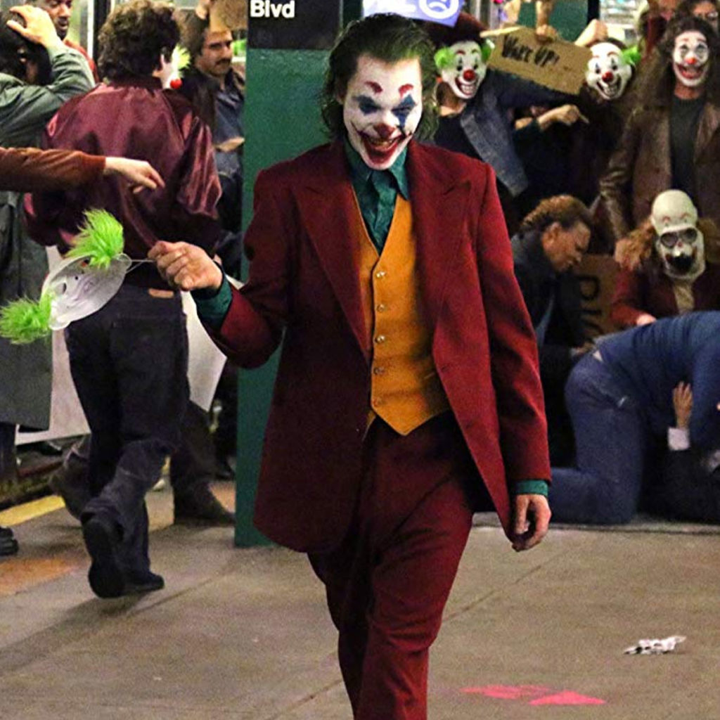 Joker 2019 Joaquin Phoenix Arthur Fleck coat