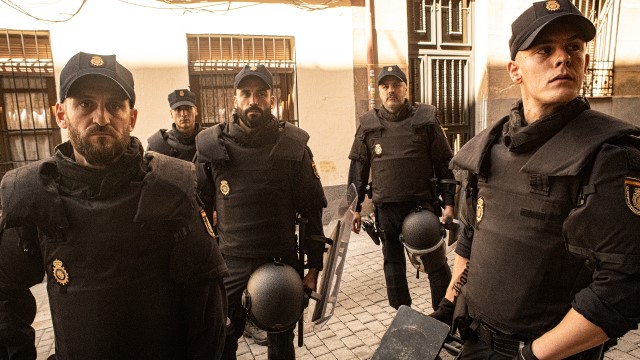 Antidisturbios. Raúl Arévalo