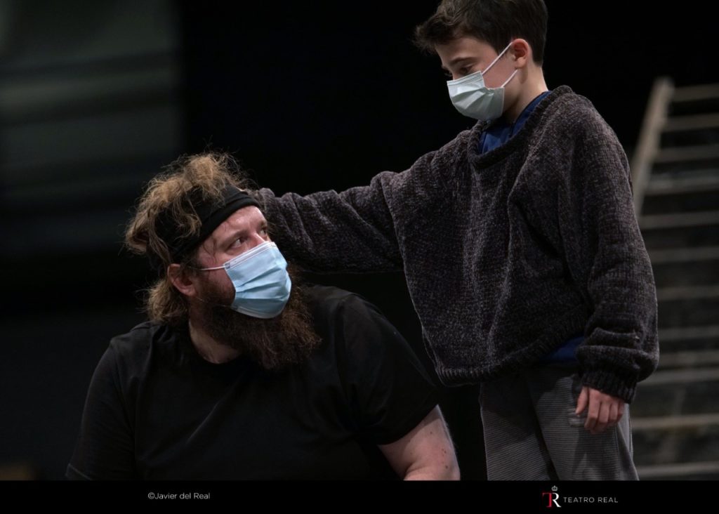 El regreso de Britten con la ópera Peter Grimes 1 La ópera Peter Grimes reflexiona sobre el poder destructivo de una sociedad hipócrita