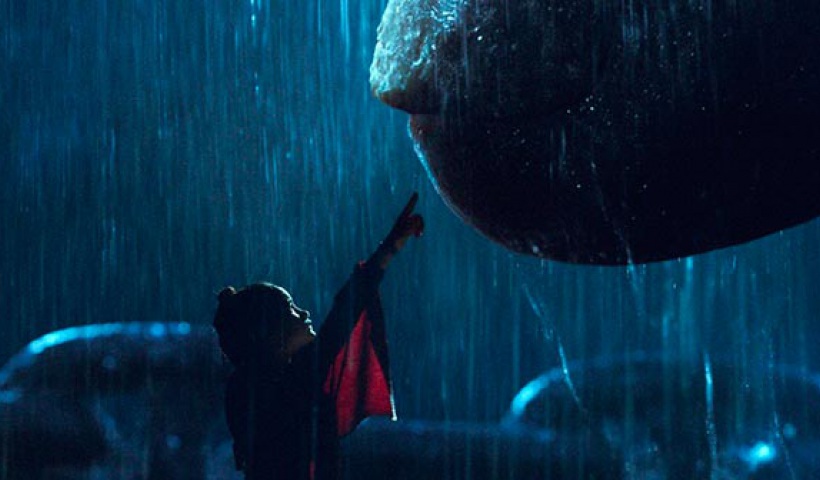 Jia y Kong bajo la lluvia, Godzilla vs. Kong