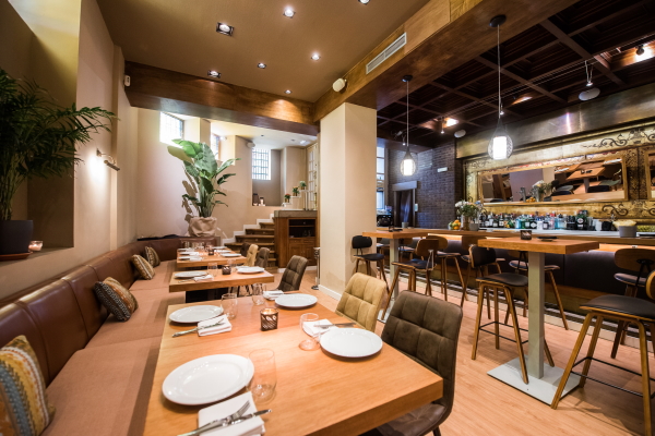 Restaurante Colósimo, aires gaditanos y una tortilla de concurso 2 Restaurante Colósimo sala