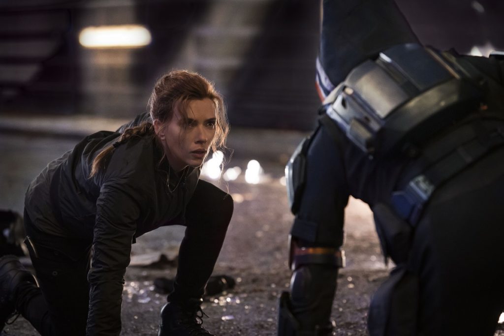 Viuda Negra/Natasha Romanoff (Scarlett Johansson) y Taskmaster