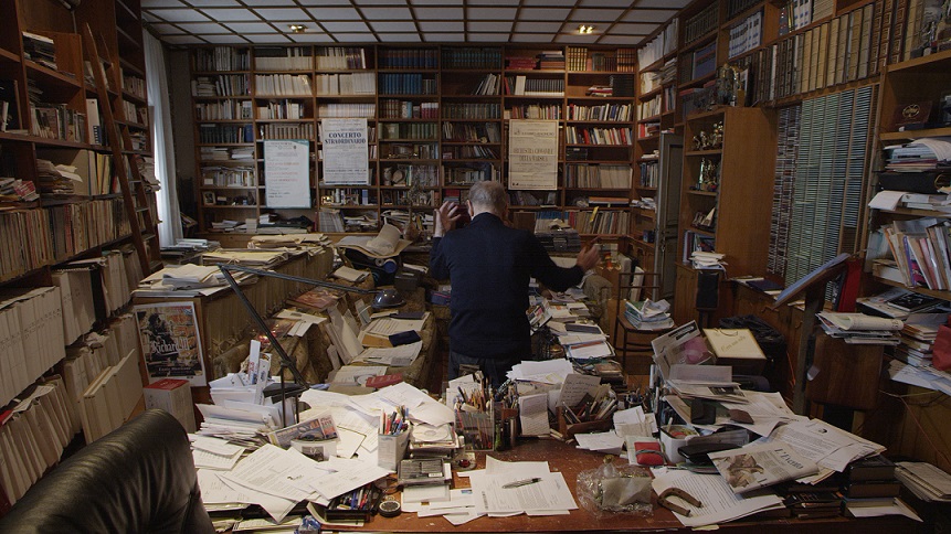 'Ennio. El maestro'. Un documental-homenaje al compositor 2 El compositor en su espacio de trabajo