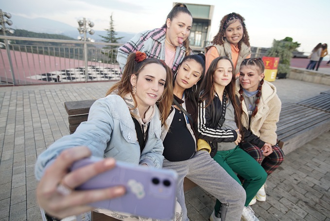 'La maternal'. Madres-niñas 2 El grupo de adolescentes que conviven en La maternal